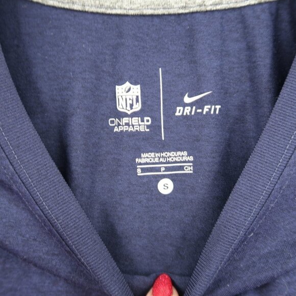 NIKE Dry Fit New England Patriots T-Shirt - Picture 6 of 10